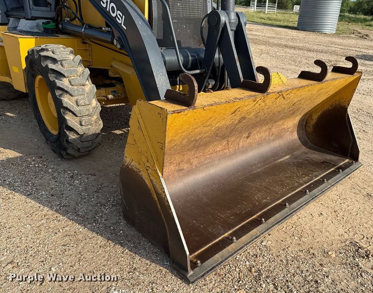 image for item DX5518 2019 John Deere 310SL backhoe