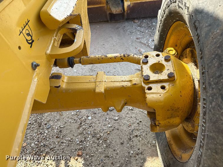 image for item DX5518 2019 John Deere 310SL backhoe