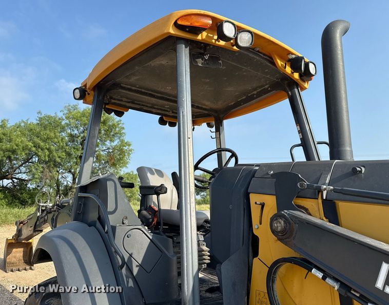 image for item DX5518 2019 John Deere 310SL backhoe