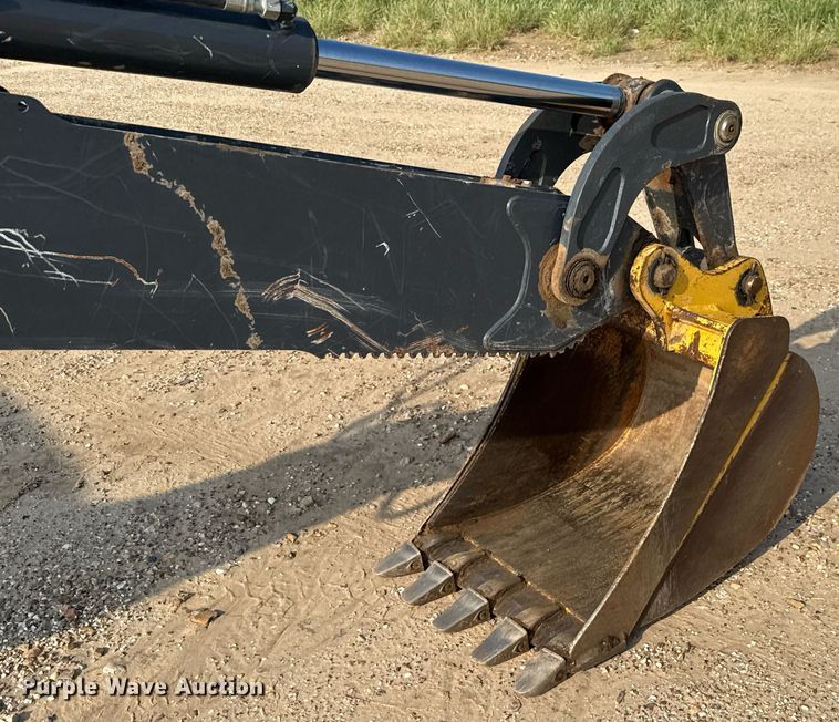 image for item DX5518 2019 John Deere 310SL backhoe