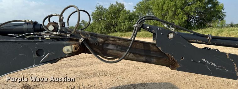 image for item DX5518 2019 John Deere 310SL backhoe