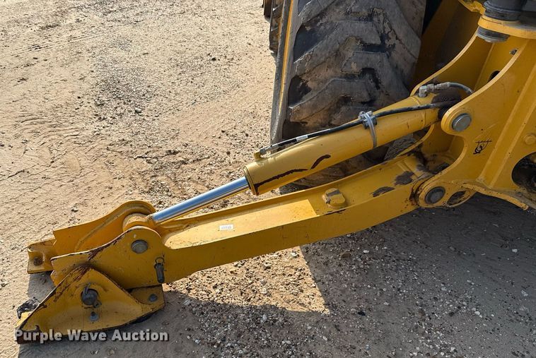 image for item DX5518 2019 John Deere 310SL backhoe