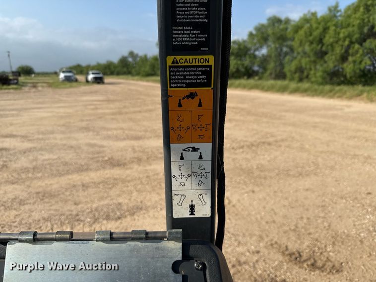 image for item DX5518 2019 John Deere 310SL backhoe