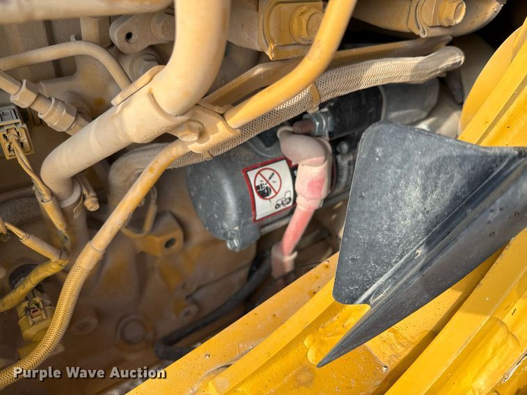 image for item DX5518 2019 John Deere 310SL backhoe