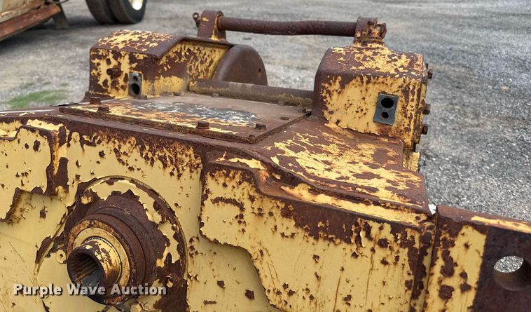 image for item DX5574 Allied W5B winch