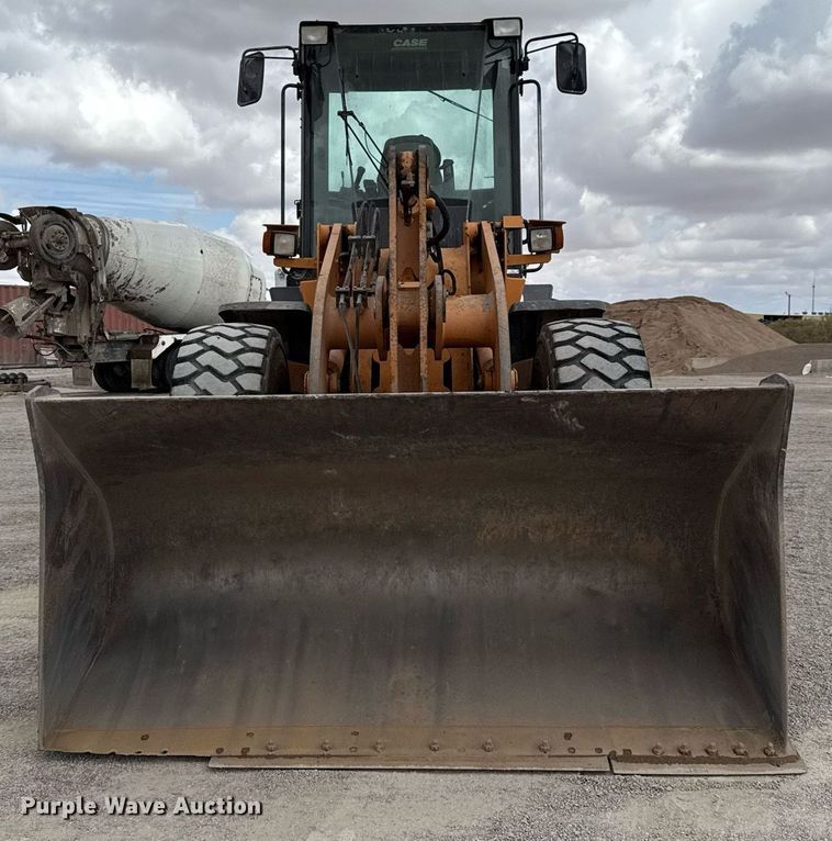 image for item DX5586 2011 Case 621E wheel loader