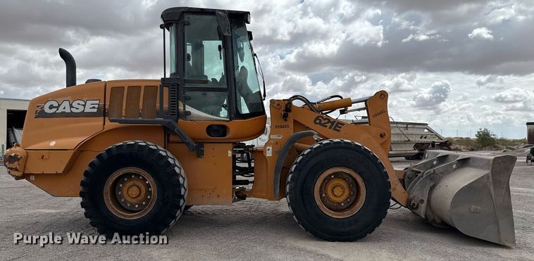 image for item DX5586 2011 Case 621E wheel loader