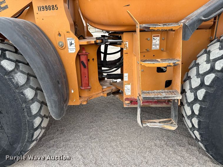 image for item DX5586 2011 Case 621E wheel loader