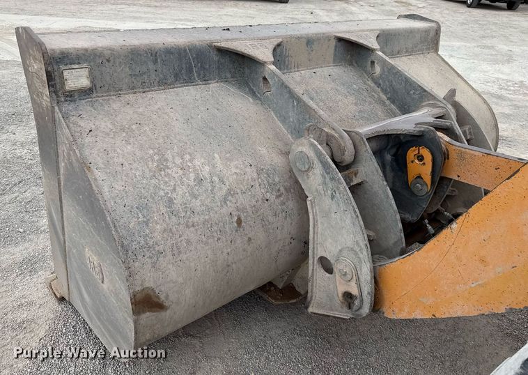 image for item DX5586 2011 Case 621E wheel loader