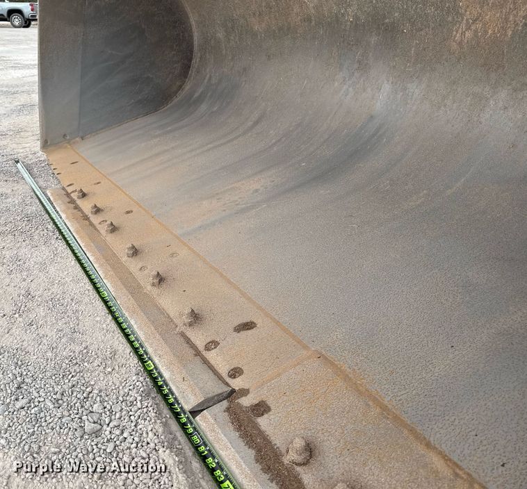 image for item DX5586 2011 Case 621E wheel loader