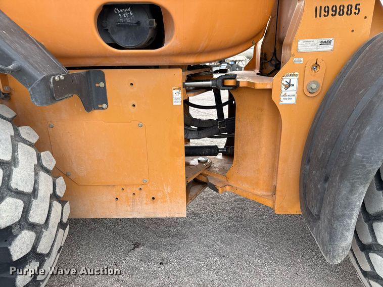 image for item DX5586 2011 Case 621E wheel loader