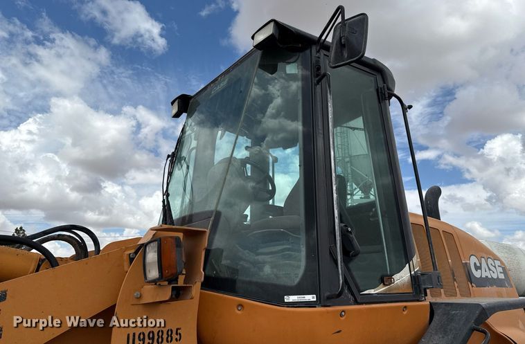 image for item DX5586 2011 Case 621E wheel loader