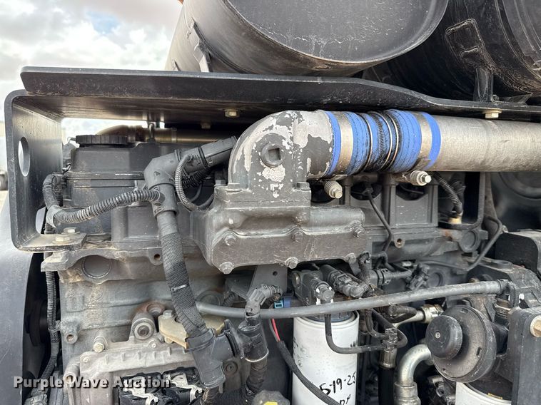 image for item DX5586 2011 Case 621E wheel loader