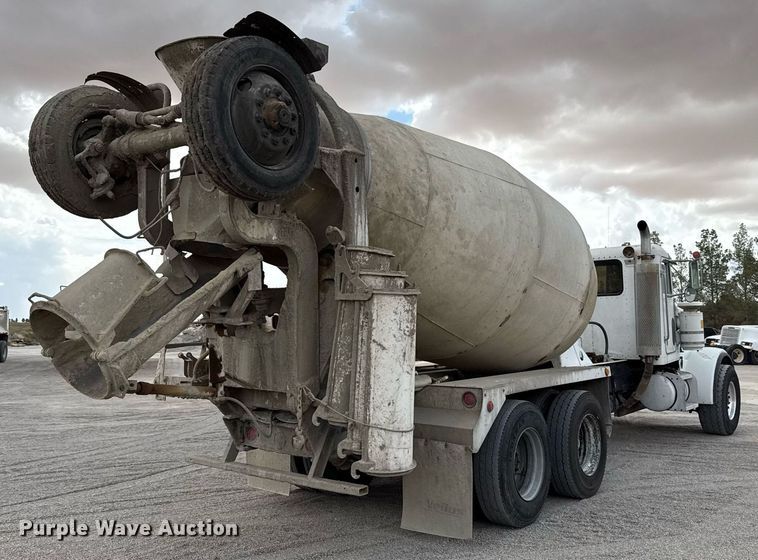 image for item DX5587 1998 Peterbilt 357 ready mix truck