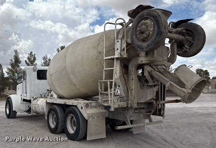 image for item DX5587 1998 Peterbilt 357 ready mix truck