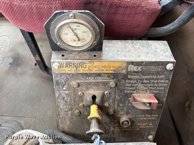 image for item DX5587 1998 Peterbilt 357 ready mix truck