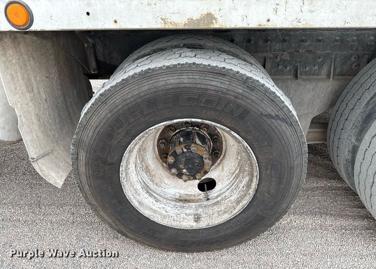 image for item DX5587 1998 Peterbilt 357 ready mix truck