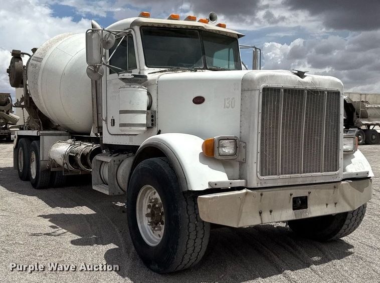 image for item DX5588 1998 Peterbilt 357 ready mix truck