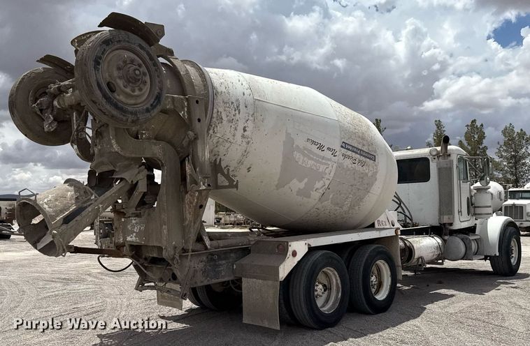 image for item DX5588 1998 Peterbilt 357 ready mix truck