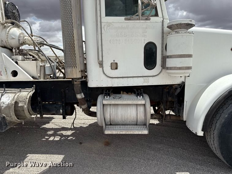 image for item DX5588 1998 Peterbilt 357 ready mix truck