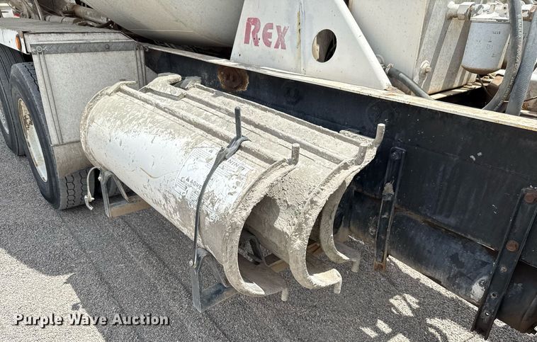 image for item DX5588 1998 Peterbilt 357 ready mix truck