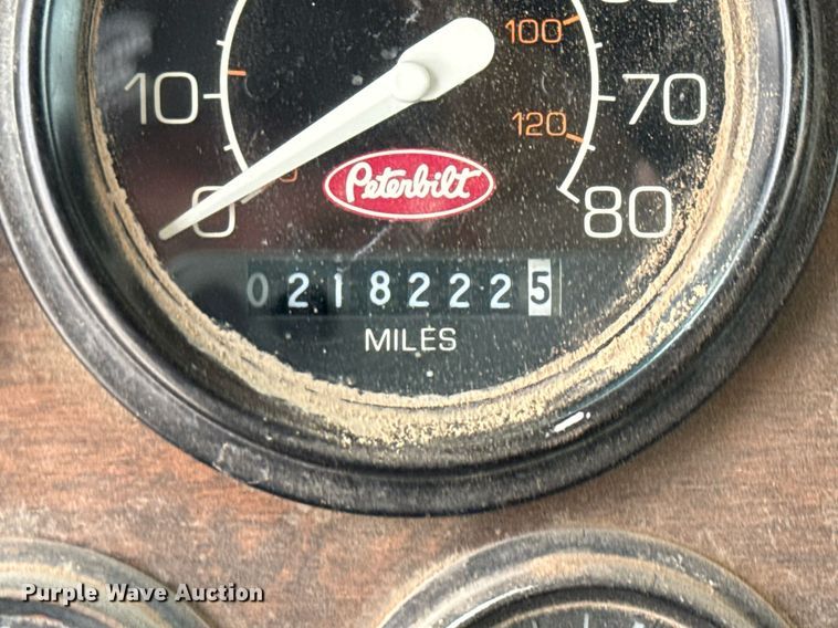 image for item DX5588 1998 Peterbilt 357 ready mix truck