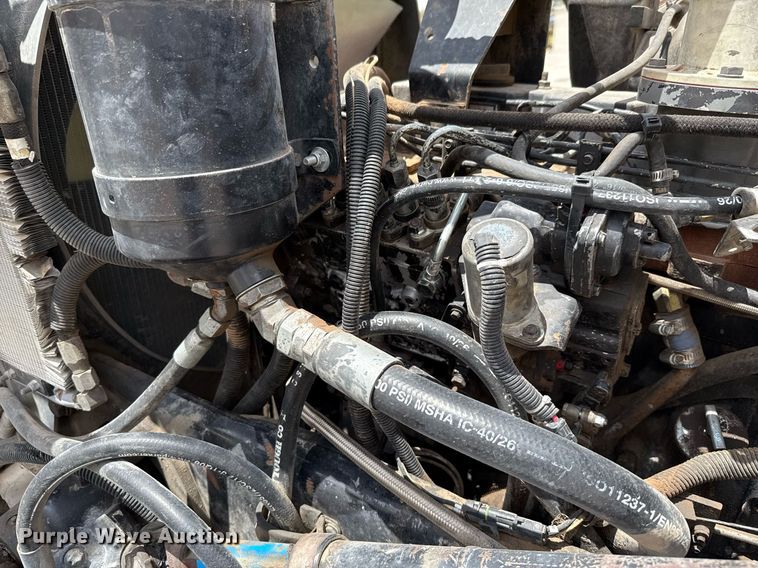 image for item DX5588 1998 Peterbilt 357 ready mix truck