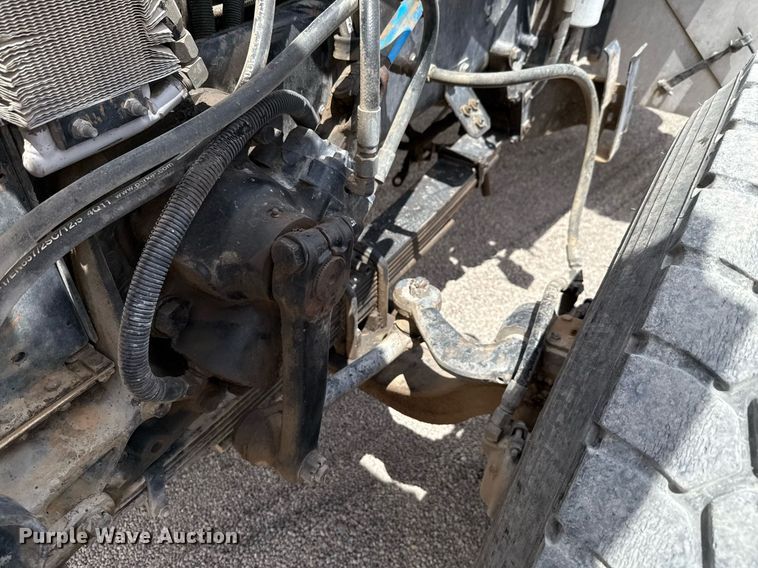 image for item DX5588 1998 Peterbilt 357 ready mix truck