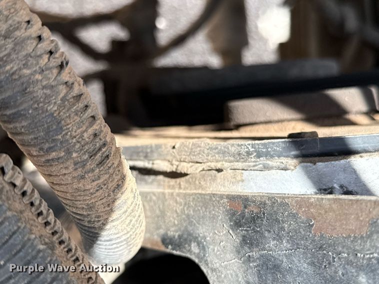 image for item DX5588 1998 Peterbilt 357 ready mix truck