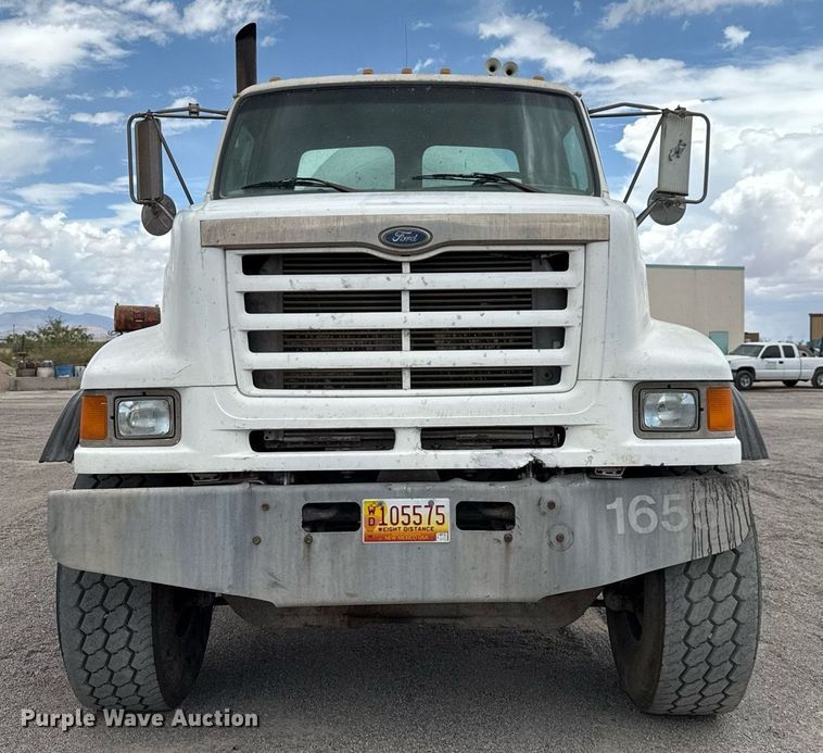 image for item DX5590 1998 Ford LT9511 ready mix truck