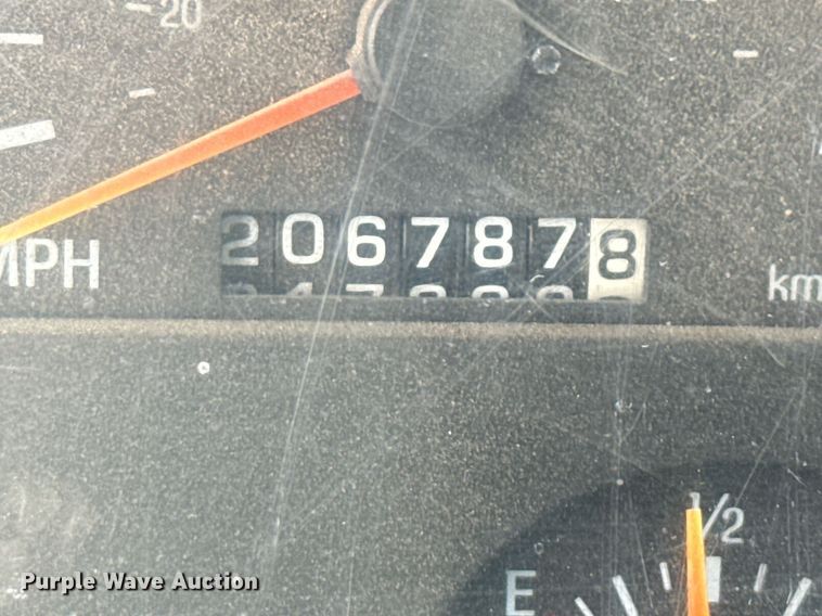 image for item DX5590 1998 Ford LT9511 ready mix truck