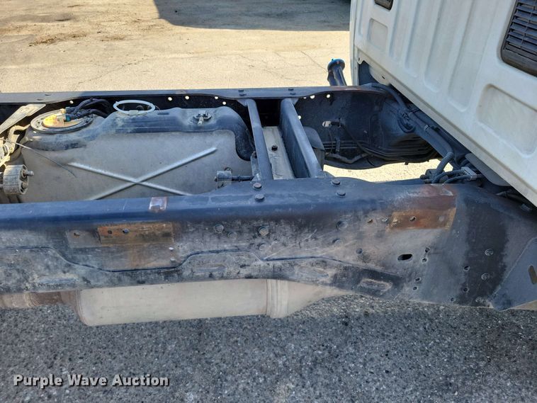 image for item DX7015 2011 Dodge Ram 5500 pickup truck cab and chassis