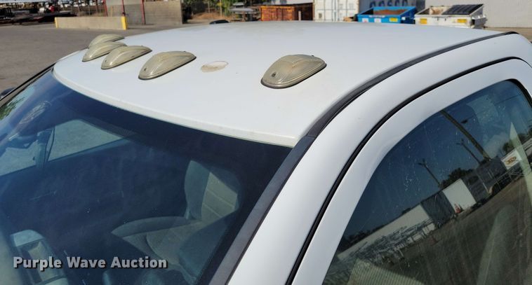 image for item DX7015 2011 Dodge Ram 5500 pickup truck cab and chassis