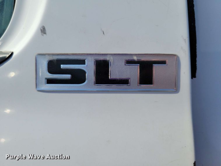 image for item DX7015 2011 Dodge Ram 5500 pickup truck cab and chassis