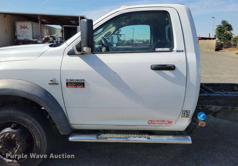 image for item DX7015 2011 Dodge Ram 5500 pickup truck cab and chassis