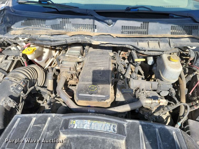 image for item DX7015 2011 Dodge Ram 5500 pickup truck cab and chassis