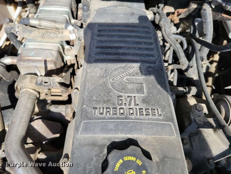 image for item DX7015 2011 Dodge Ram 5500 pickup truck cab and chassis