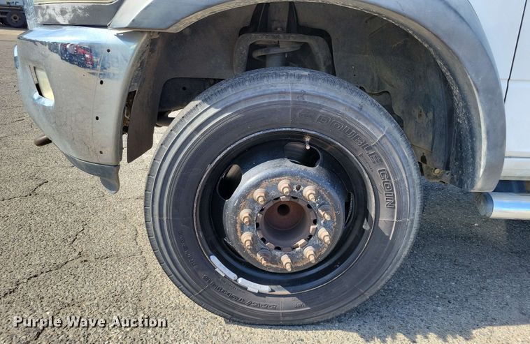 image for item DX7015 2011 Dodge Ram 5500 pickup truck cab and chassis