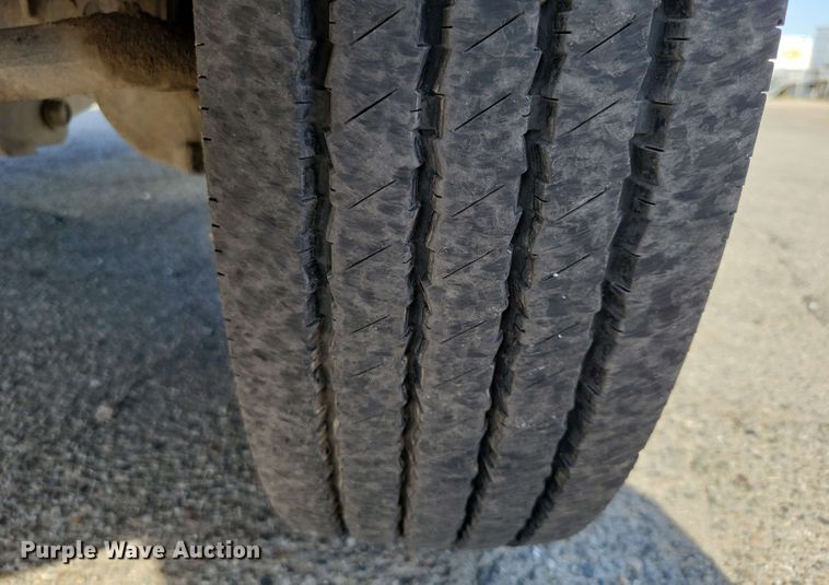 image for item DX7015 2011 Dodge Ram 5500 pickup truck cab and chassis