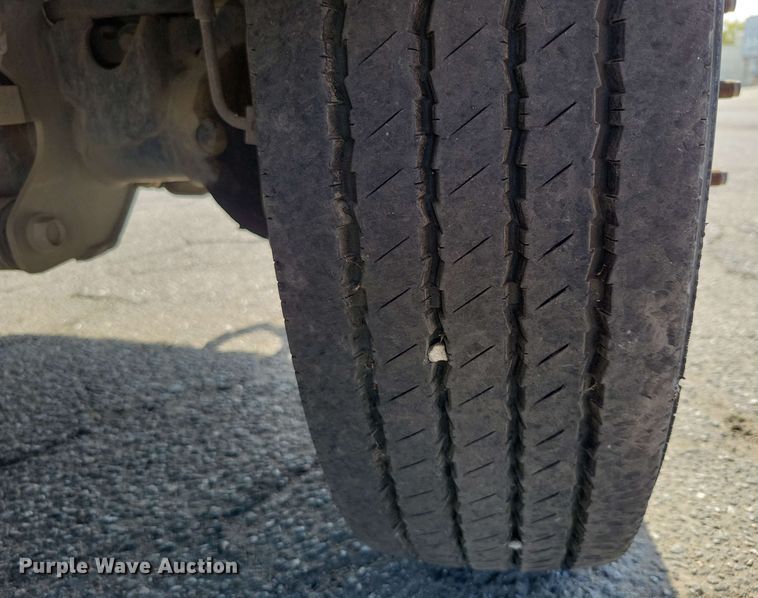 image for item DX7015 2011 Dodge Ram 5500 pickup truck cab and chassis