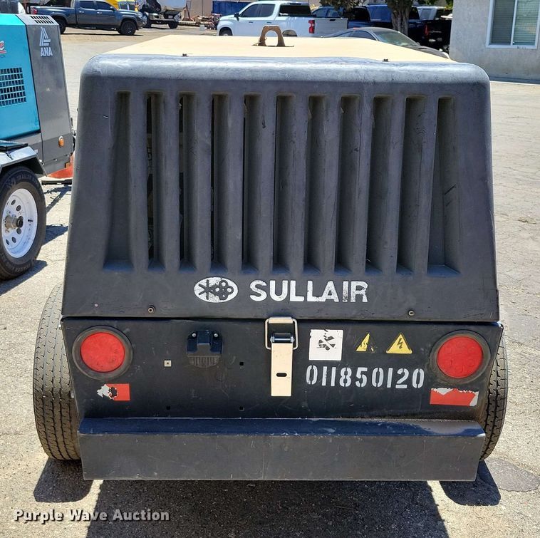 image for item DX7028 Sullair 185 air compressor