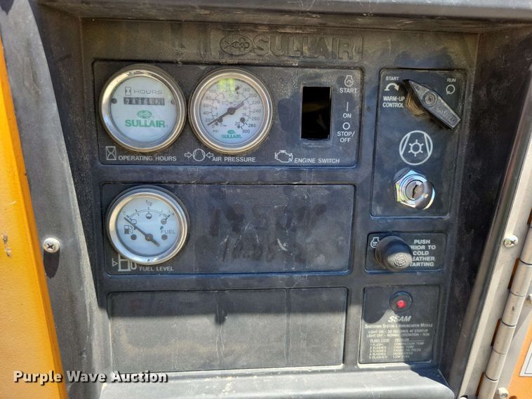 image for item DX7028 Sullair 185 air compressor