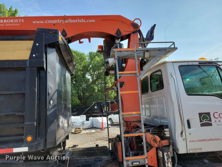 image for item DX7031 2003 Sterling LT8500 grapple crane truck