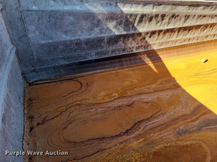 image for item DX7035 2010 International Workstar 7600 dump truck