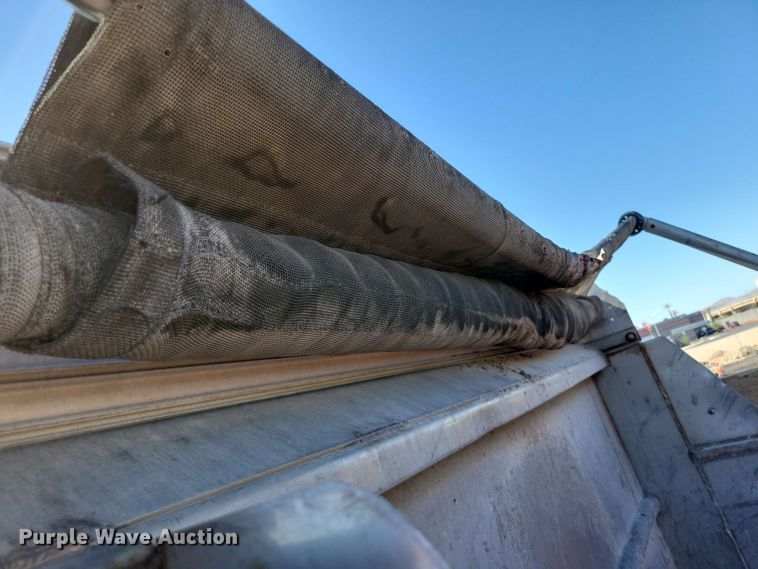 image for item DX7035 2010 International Workstar 7600 dump truck