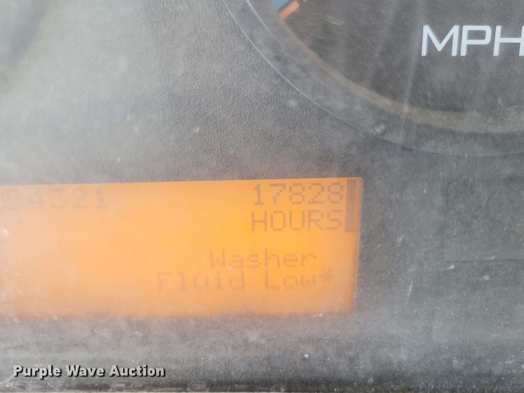 image for item DX7035 2010 International Workstar 7600 dump truck