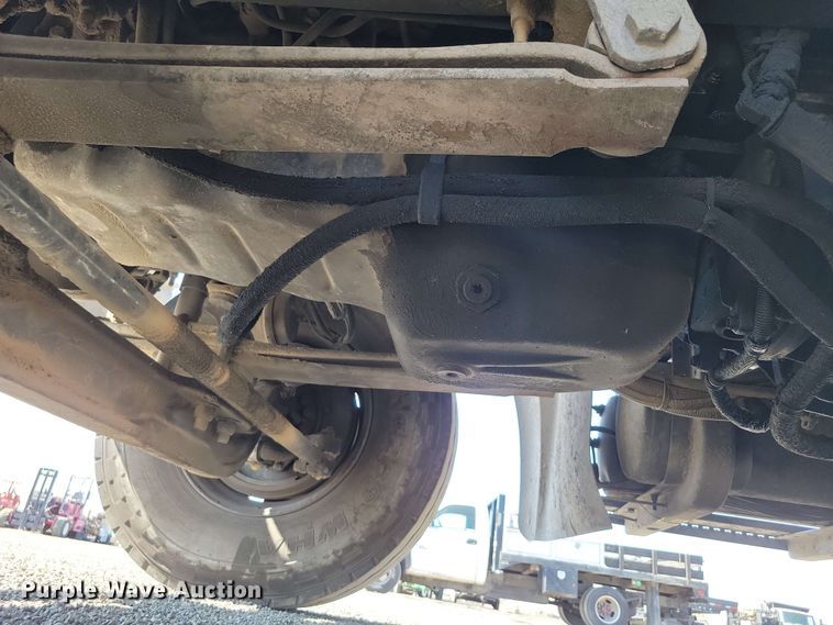 image for item DX7035 2010 International Workstar 7600 dump truck