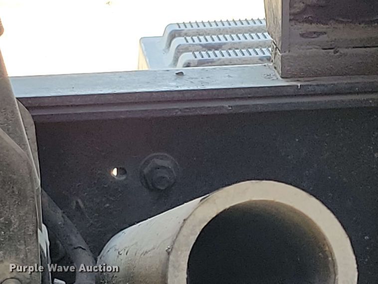 image for item DX7035 2010 International Workstar 7600 dump truck