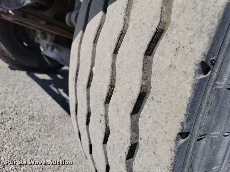 image for item DX7035 2010 International Workstar 7600 dump truck