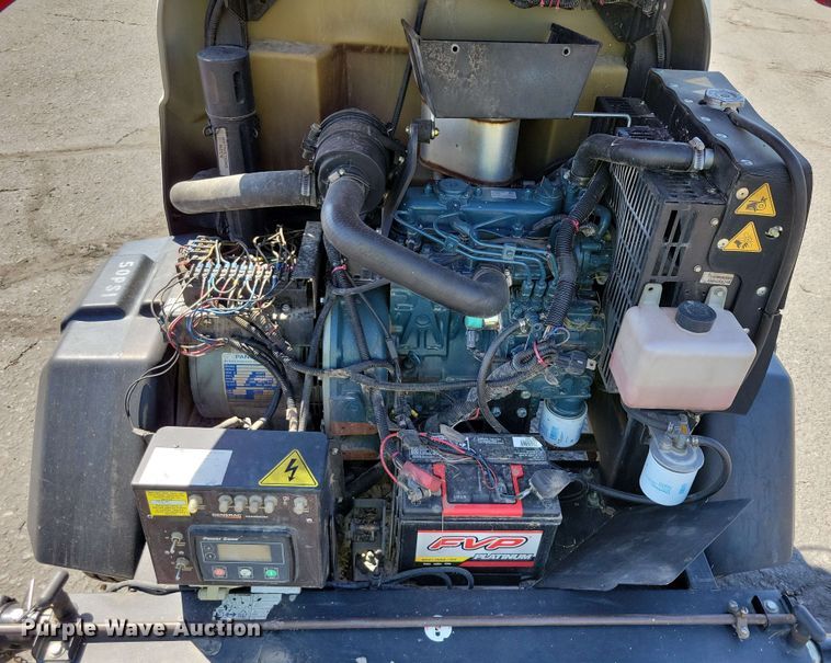 image for item DX7037 2017 Generac Magnum MLT6SK light plant